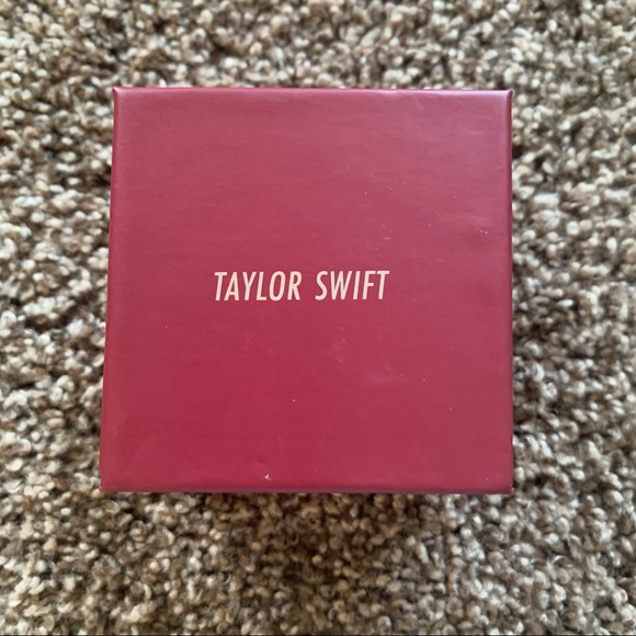 NEW Taylor Swift Red (Taylor’s Version) Album Ring - Picture 5 of 9